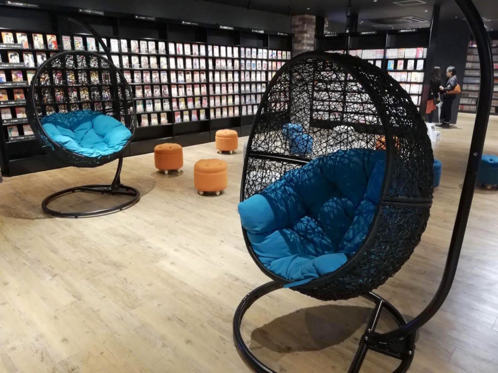 米子マンガミュージアムの椅子