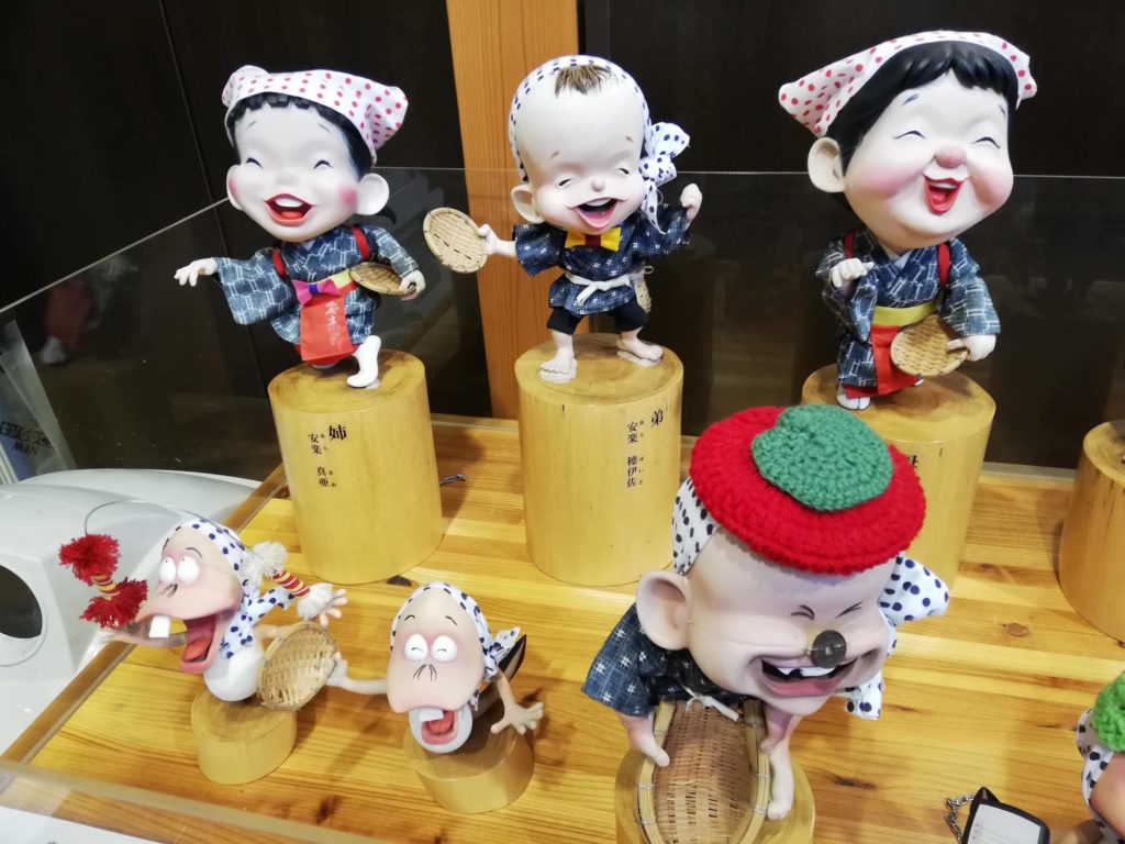 安来駅であらエッサくんファミリーにご挨拶してきたよ