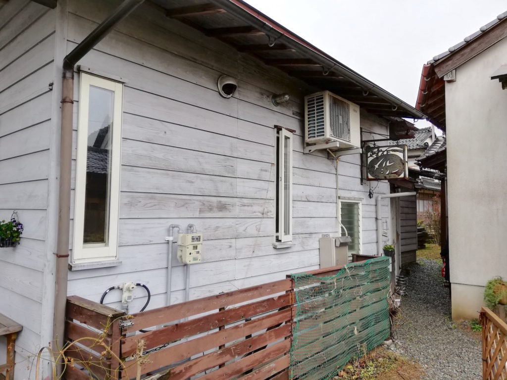 ホームメイドメルシー|小さな店内に玄人好みの極上パンがたっぷり|松江市西浜佐陀町