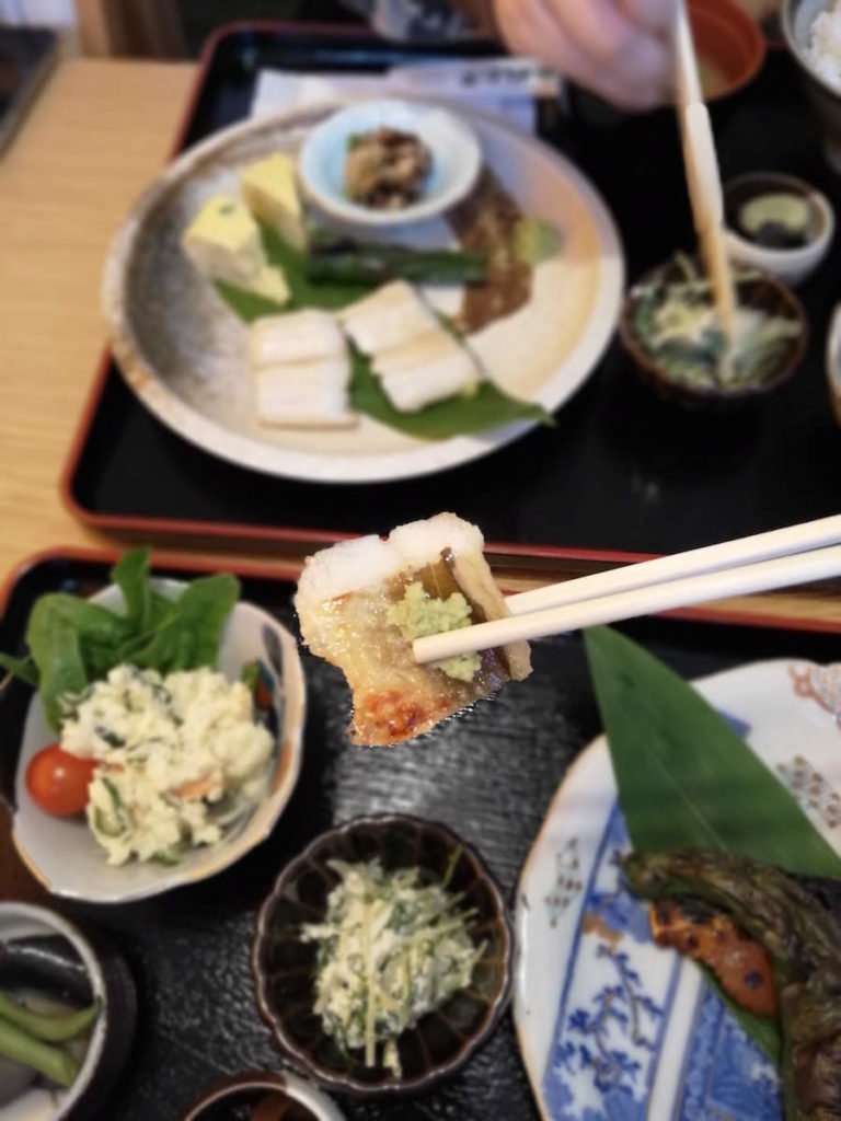 料亭気分でランチを堪能！お食事処つむぎ｜出雲市