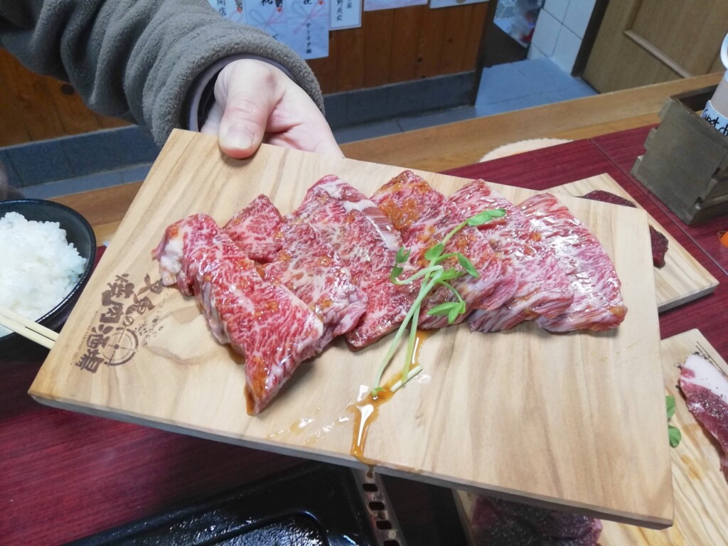 叉鬼の焼肉酒場でしっぽり！最高級のワイルドな肉を味わってきた！